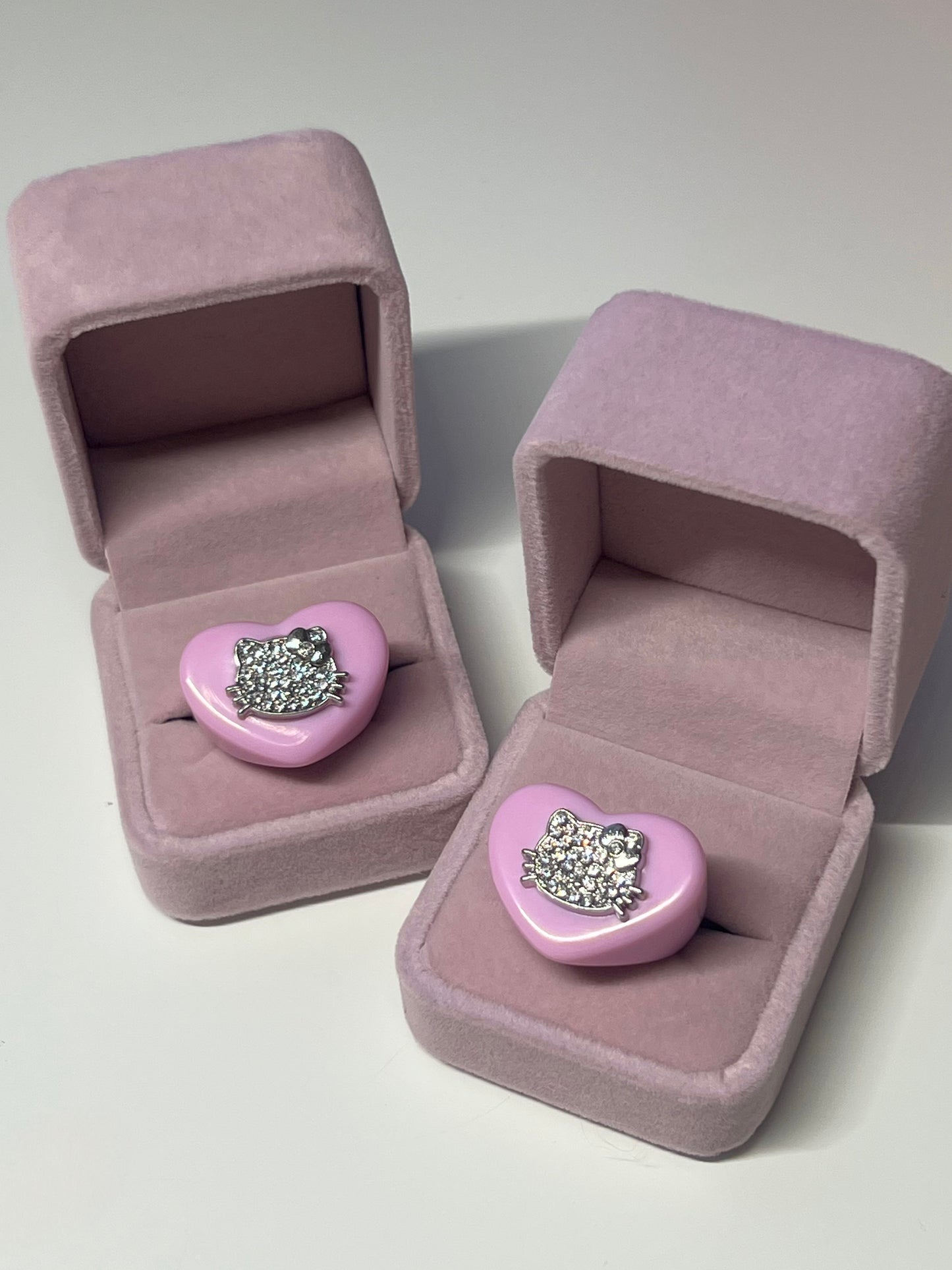 HK BLING RING ๐๐