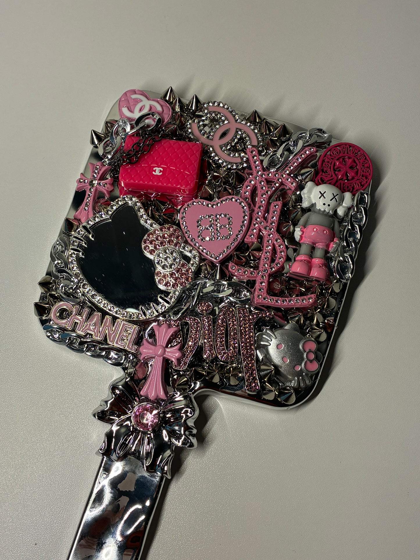 CHAN HAND MIRROR (large)