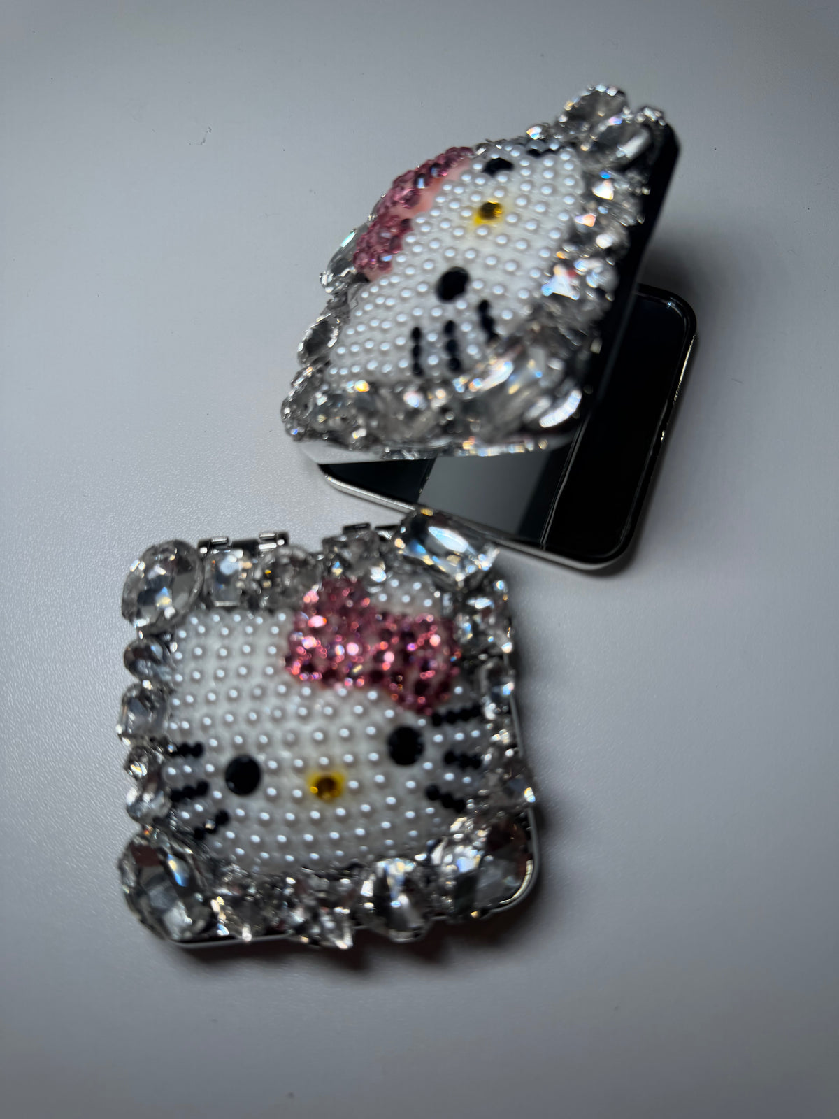 PEARLA COMPACT