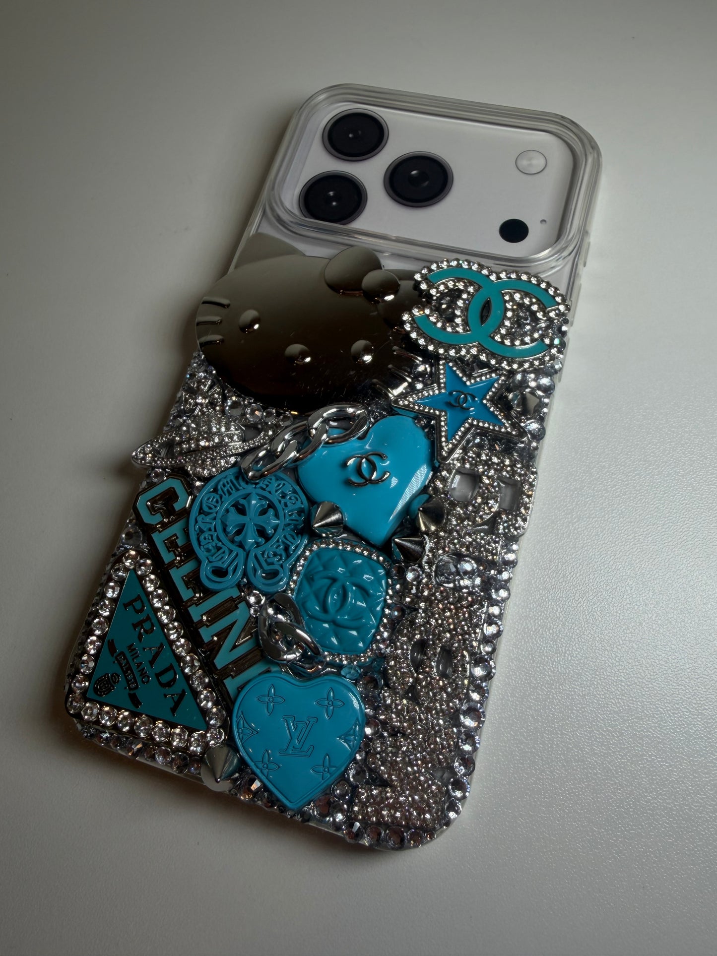 TIFFANY CASE (17pro max)
