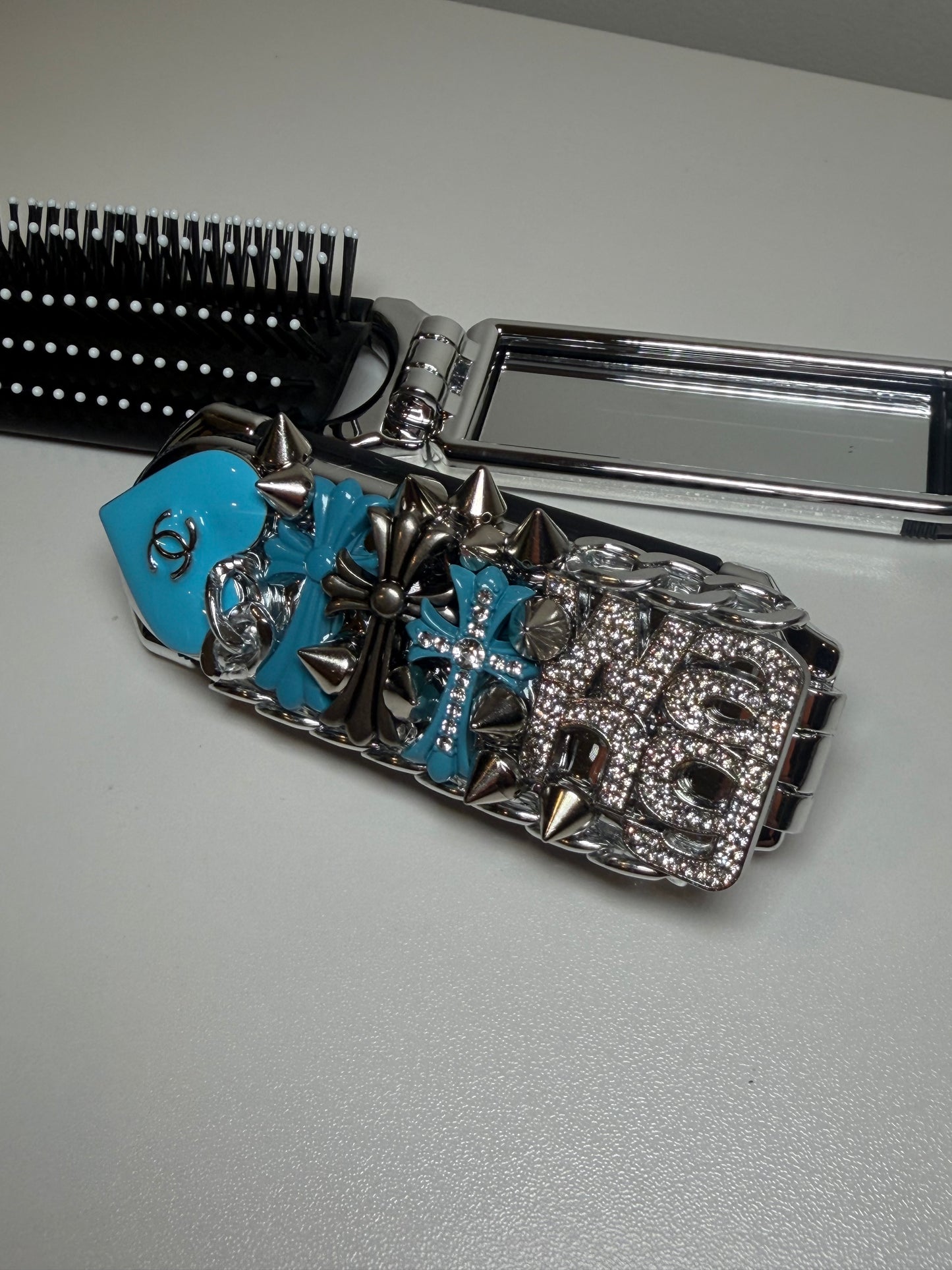 TIFFANY POCKET BRUSH/MIRROR