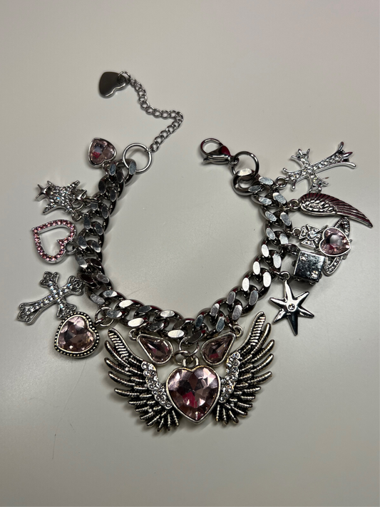 PINK ANGEL💕𖥔 ݁˖🪽⋆♱