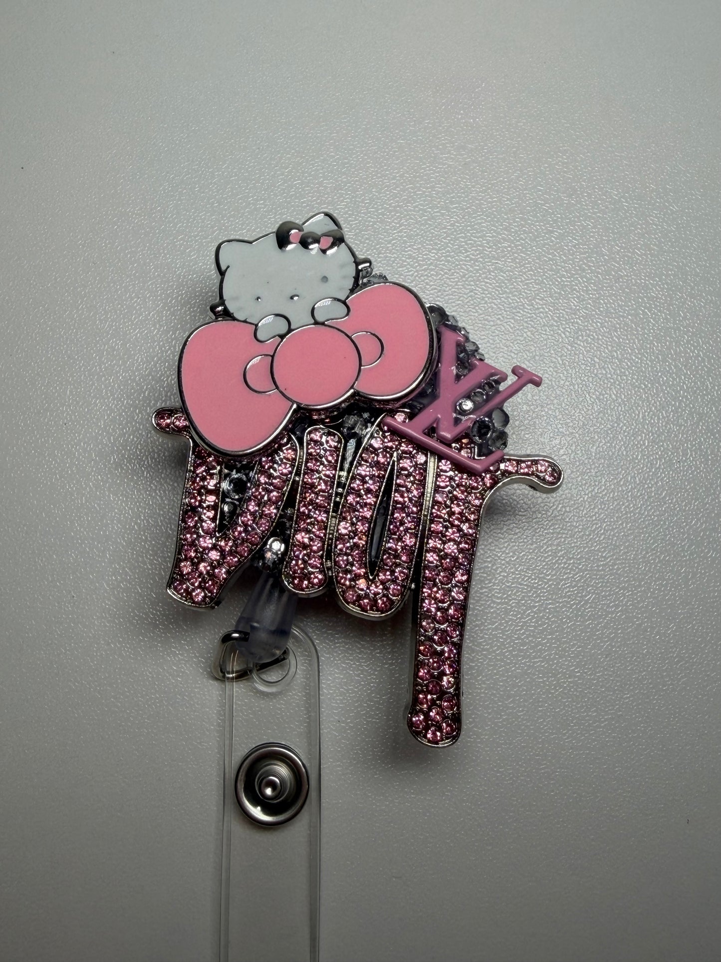 HK LV BADGEREEL
