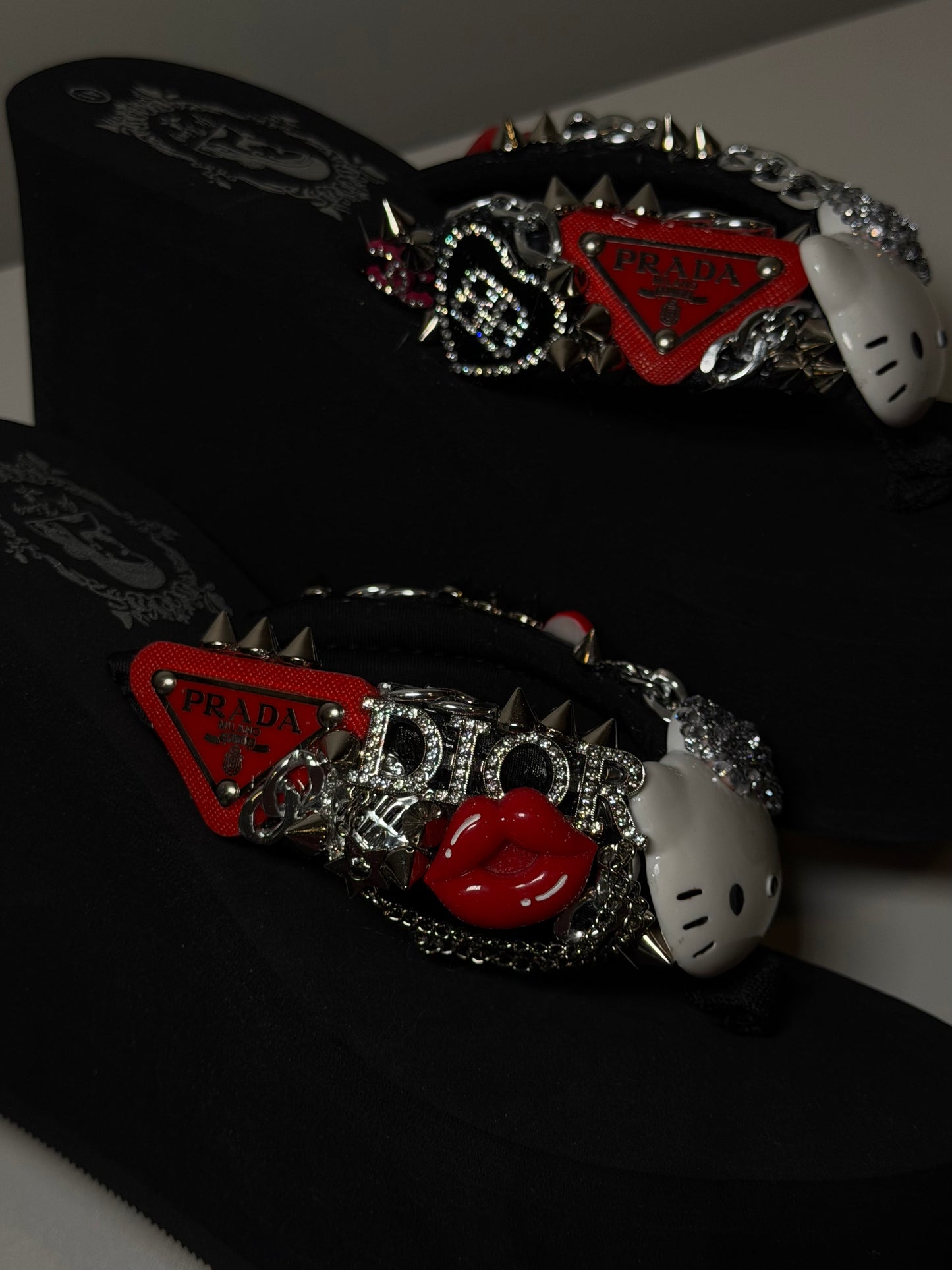 RED PRAD HK (US8)