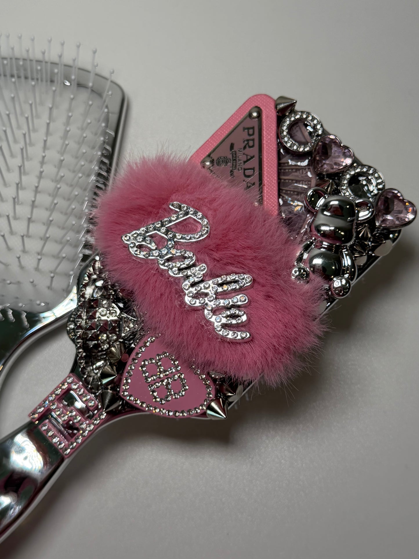 PLUSH BARB BRUSH