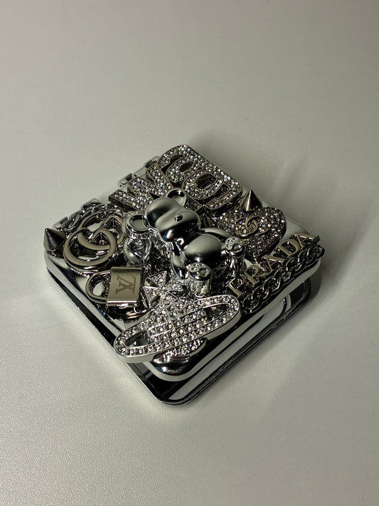 CHROME COMPACT