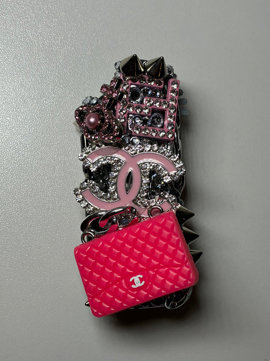 CC POUCH