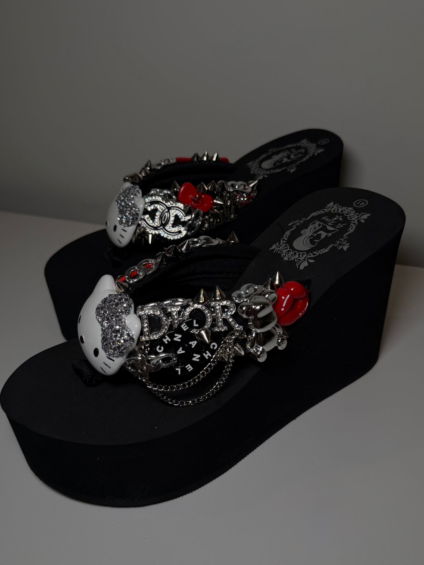 RED PRAD HK (US8)