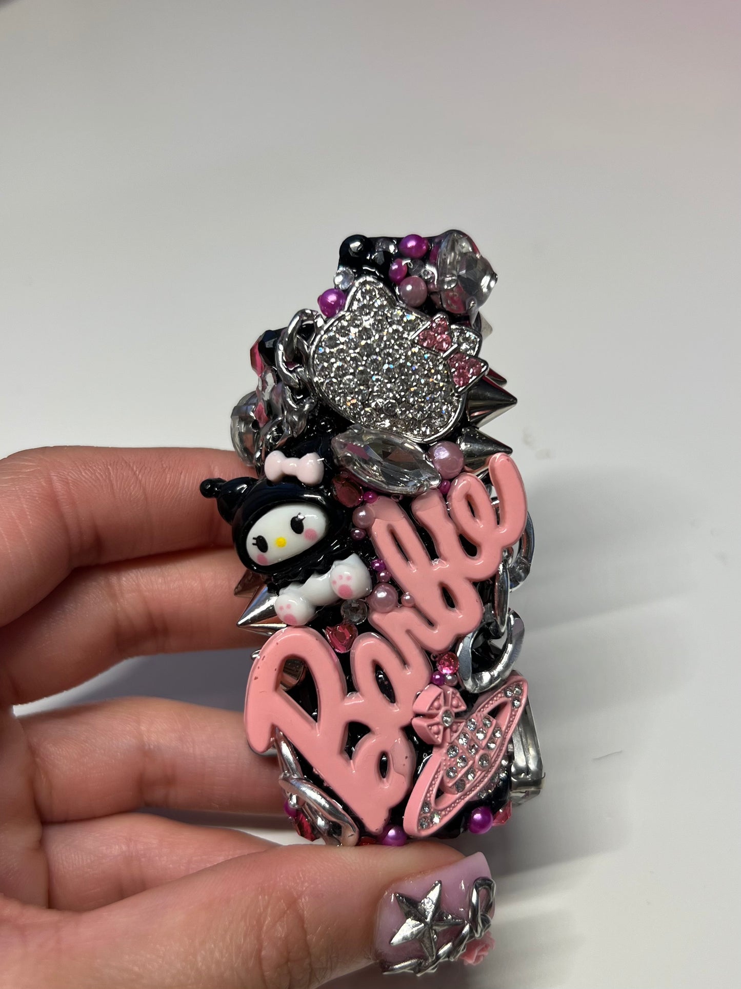 KUROMI BARB👱🏼‍♀️♡₊˚🖤🎀
