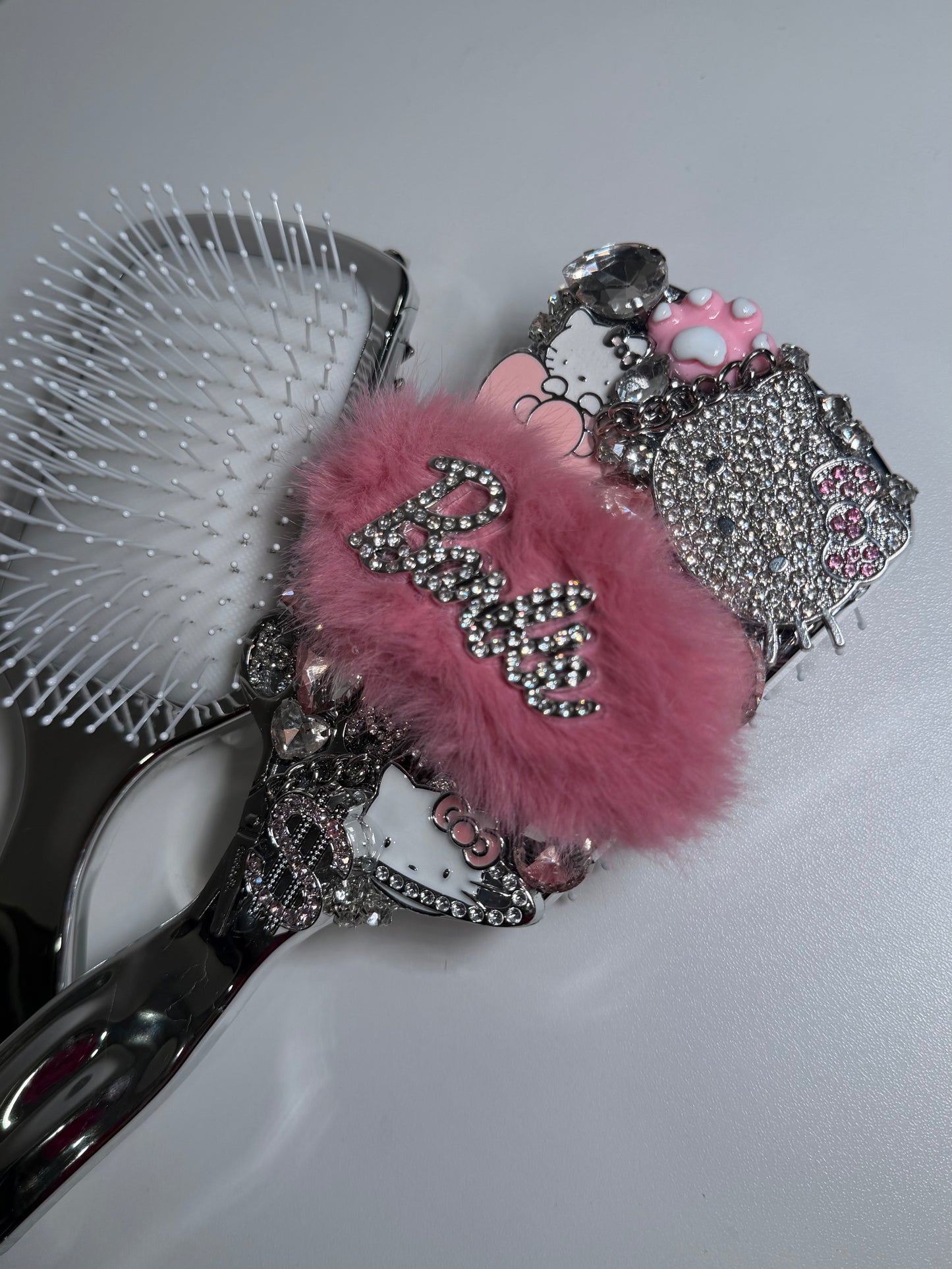 PINK PRINT HANDBRUSH