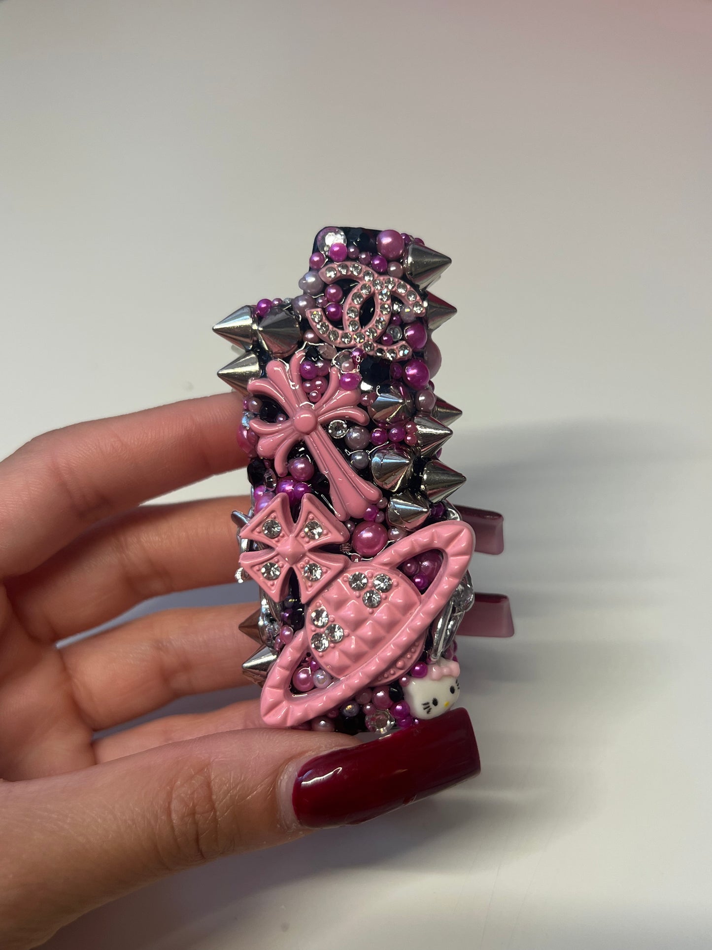VV JUNKIE⋆🎀⋆